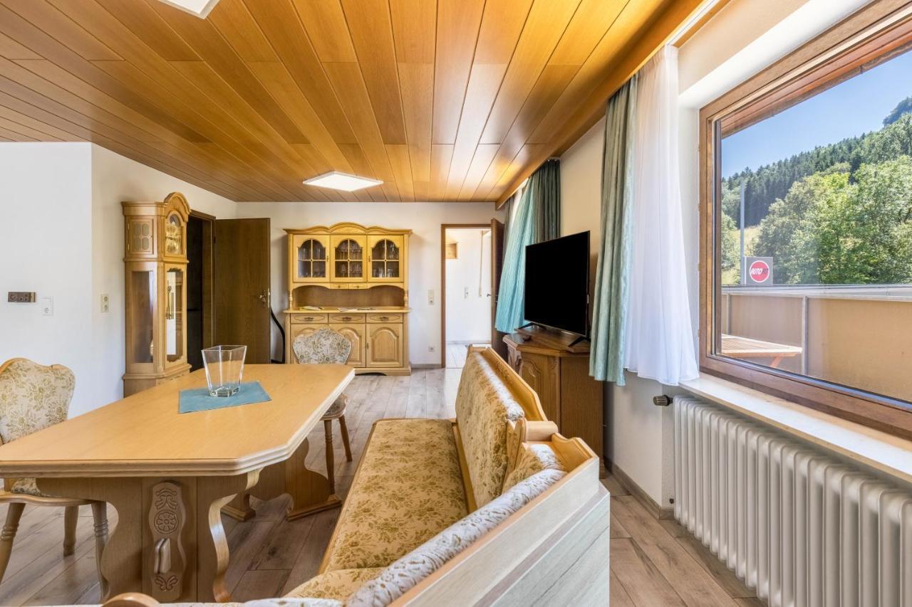B463 Penthouse Albstadt Exterior foto
